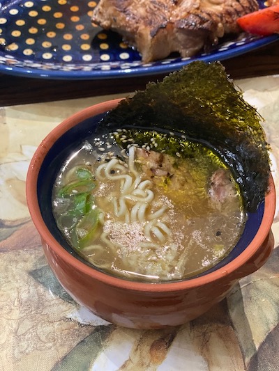 tonkotsu ramen photo